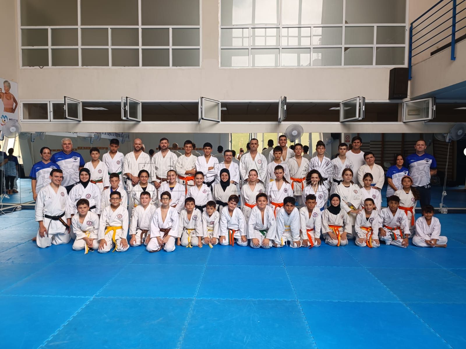 El karate melillense sigue moviéndose