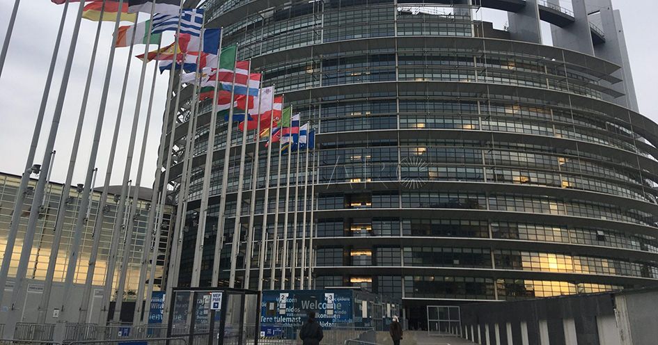 La Eurocámara alerta de que se acaba el tiempo y urge a acordar el pacto migratorio