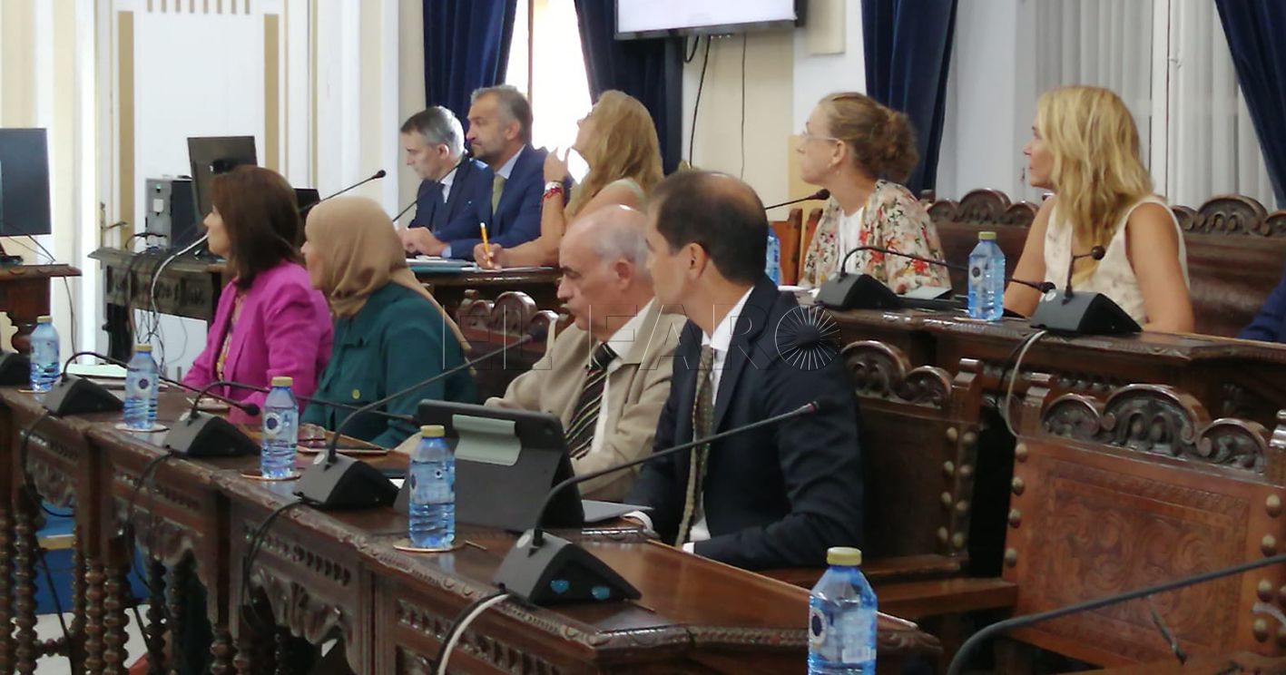 Imbroda exige a Rojas que no lo compare con Eduardo de Castro