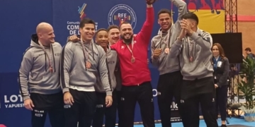 Enorme satisfacción entre los componentes del Club Olimpo Fénix de Melilla, por el tercer puesto conseguido a nivel de equipos.
