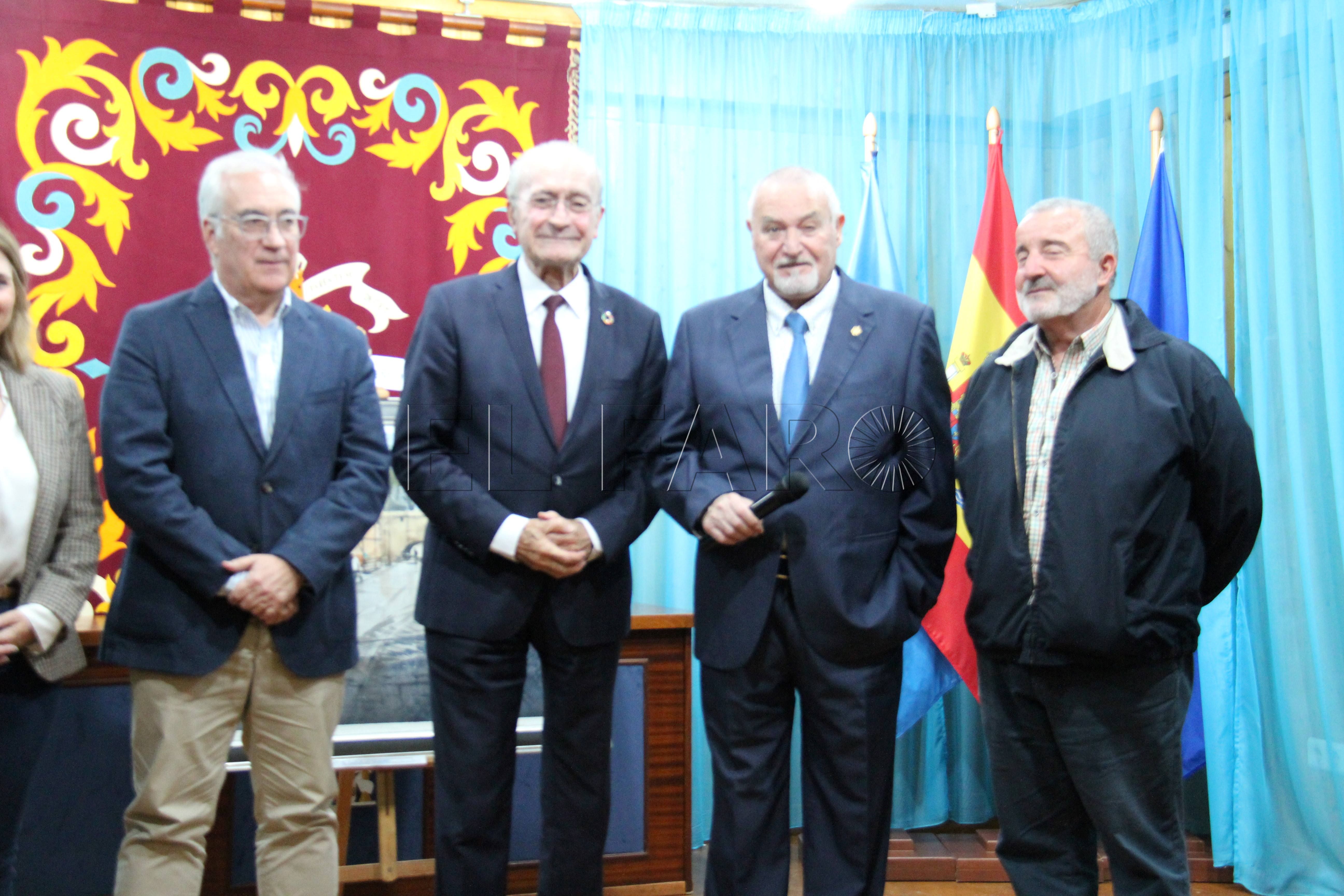Entregados los premios de poesía y pintura de la Casa de Melilla en Málaga