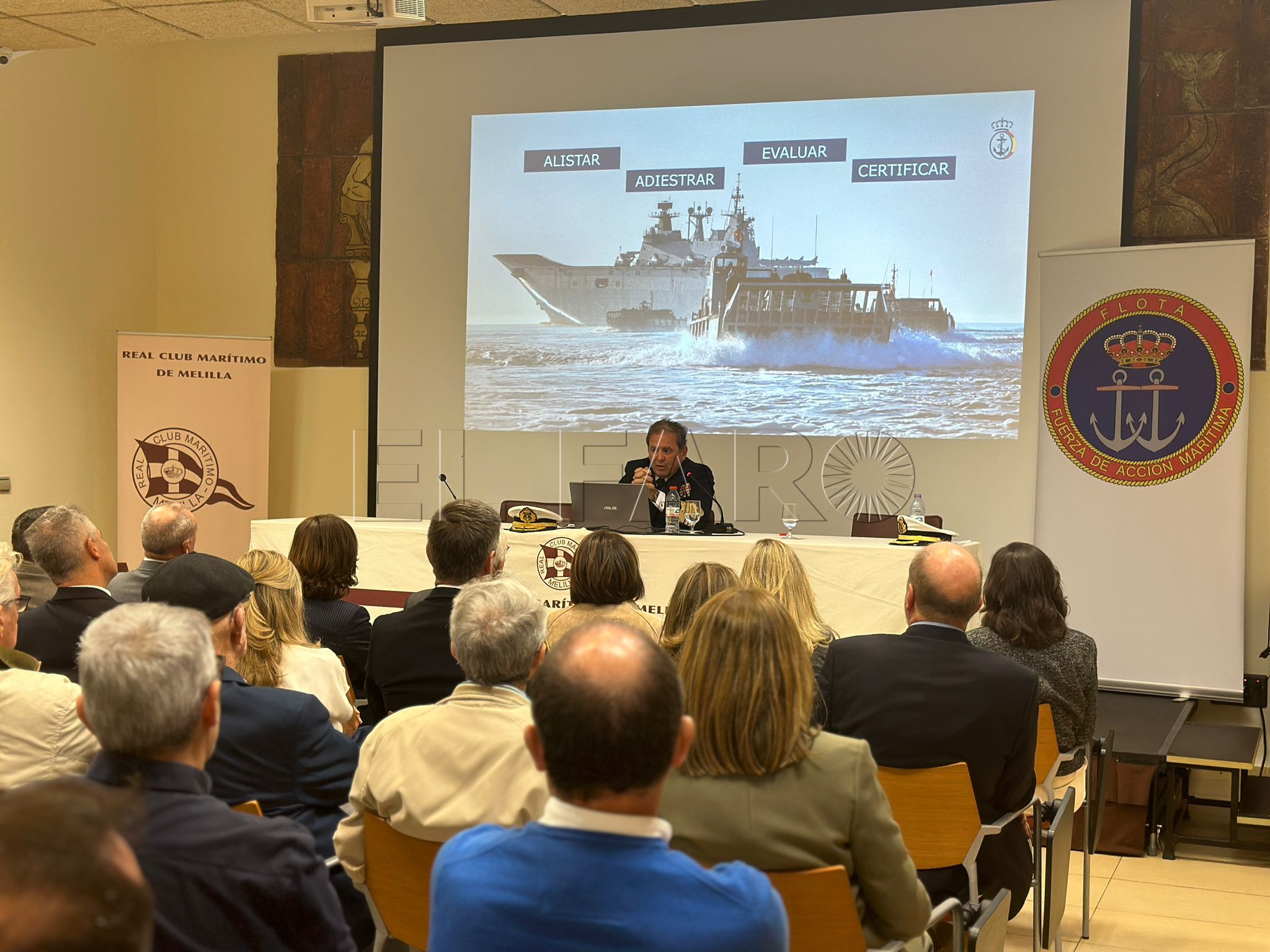 La conferencia 'La Armada: retos de una nueva era' clausura el ciclo del Club Marítimo