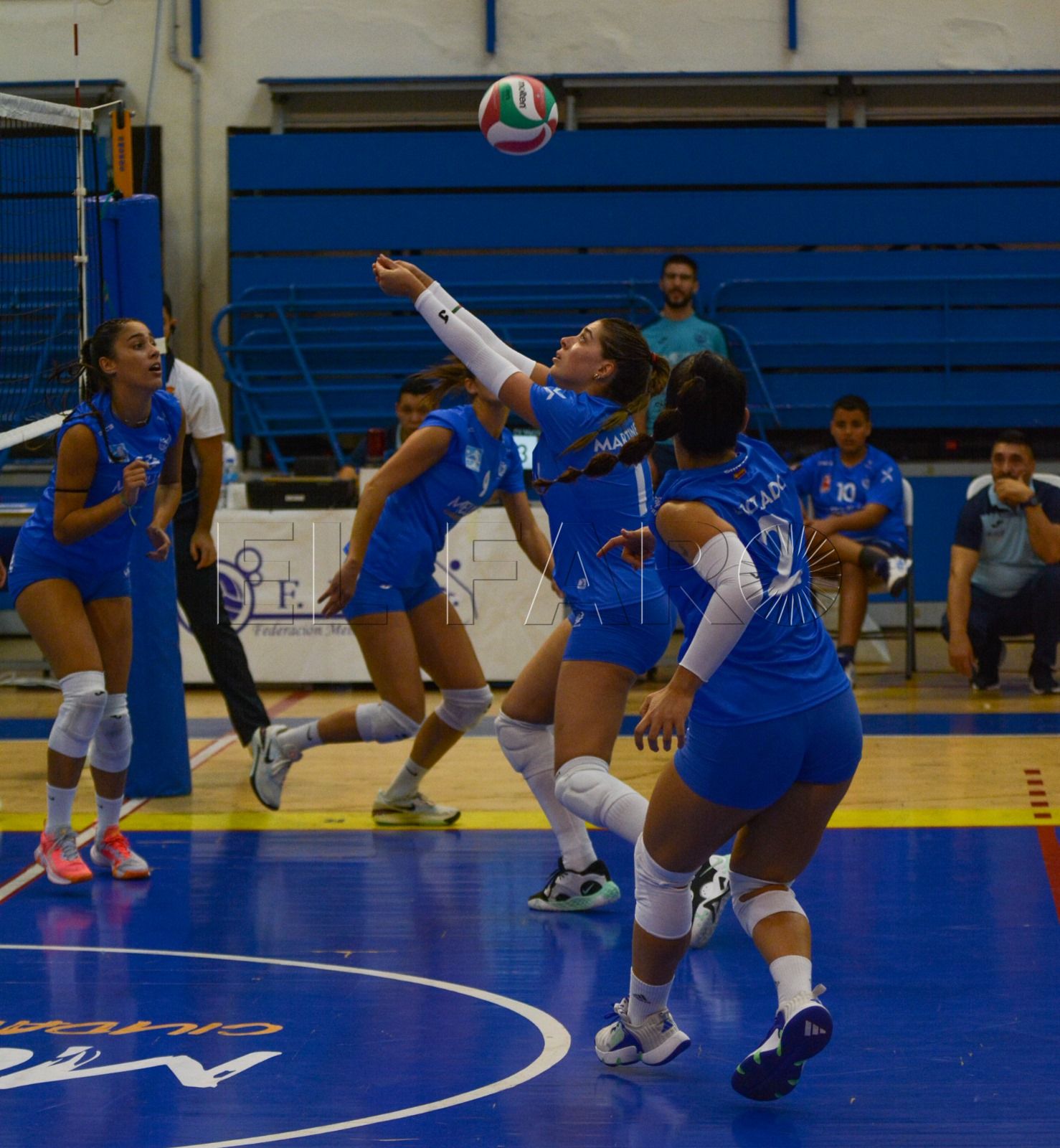 El CV Melilla no baja el listón con sus victorias