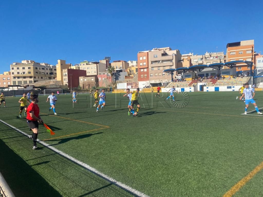 Derrota en el descuento del Atlético Melilla