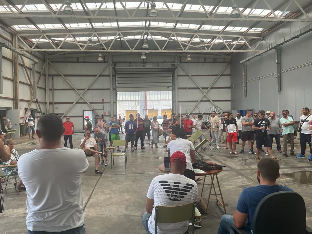 Los sindicatos piden una reunión con Ronda para tratar la situación de los trabajadores de la limpieza