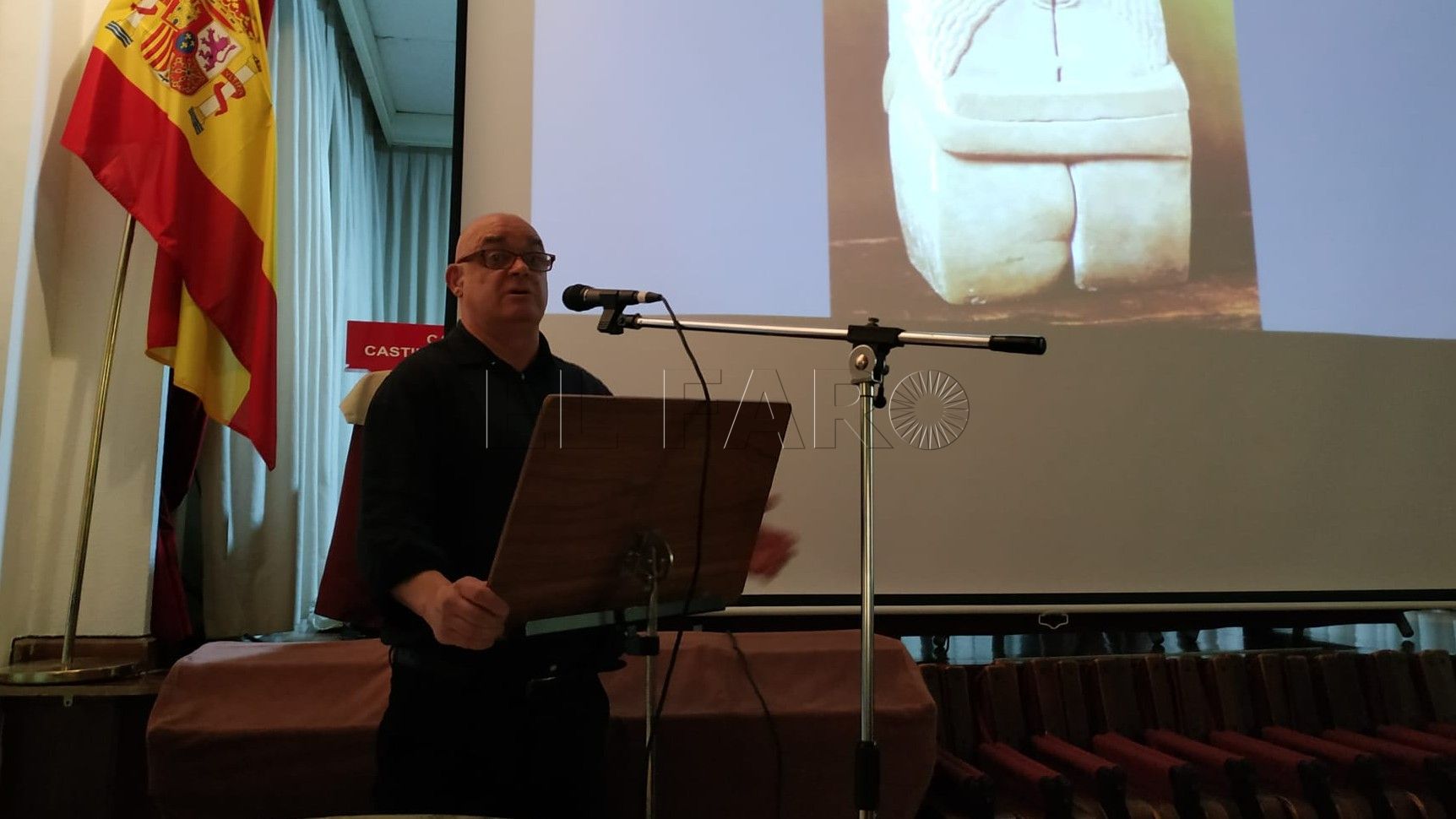 Presentación de 'Lecciones de fábula' del melillense Fernando Fiestas