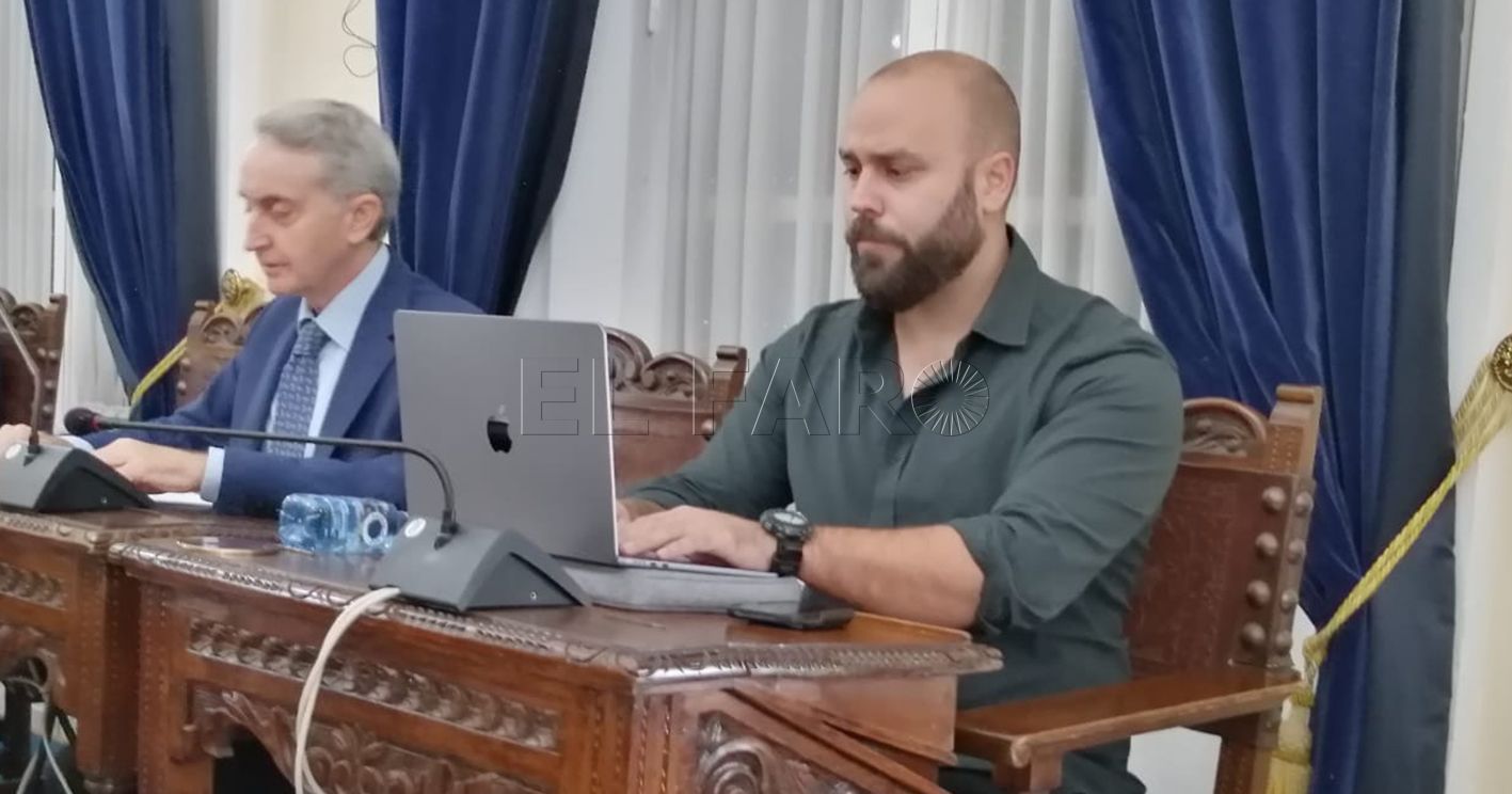 Vox interpelará al Gobierno sobre la situación de las limpiadoras de las Aulas Culturales para Mayores