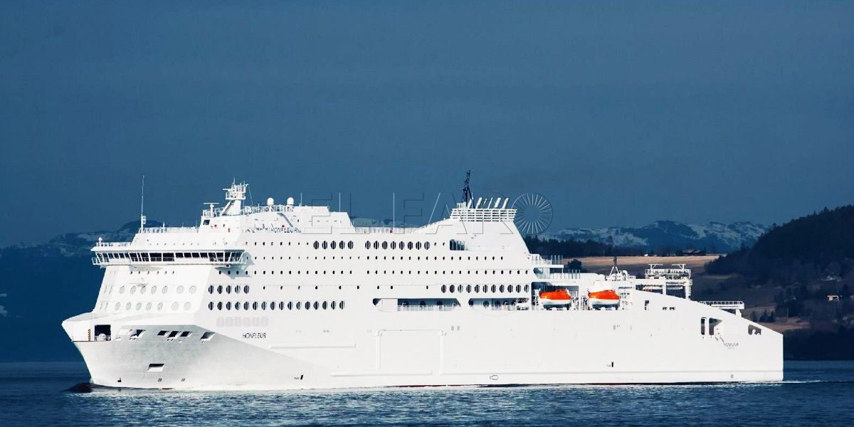 "Nadie nos ha dado la opción de dar nuestra opinión sobre el contrato marítimo"