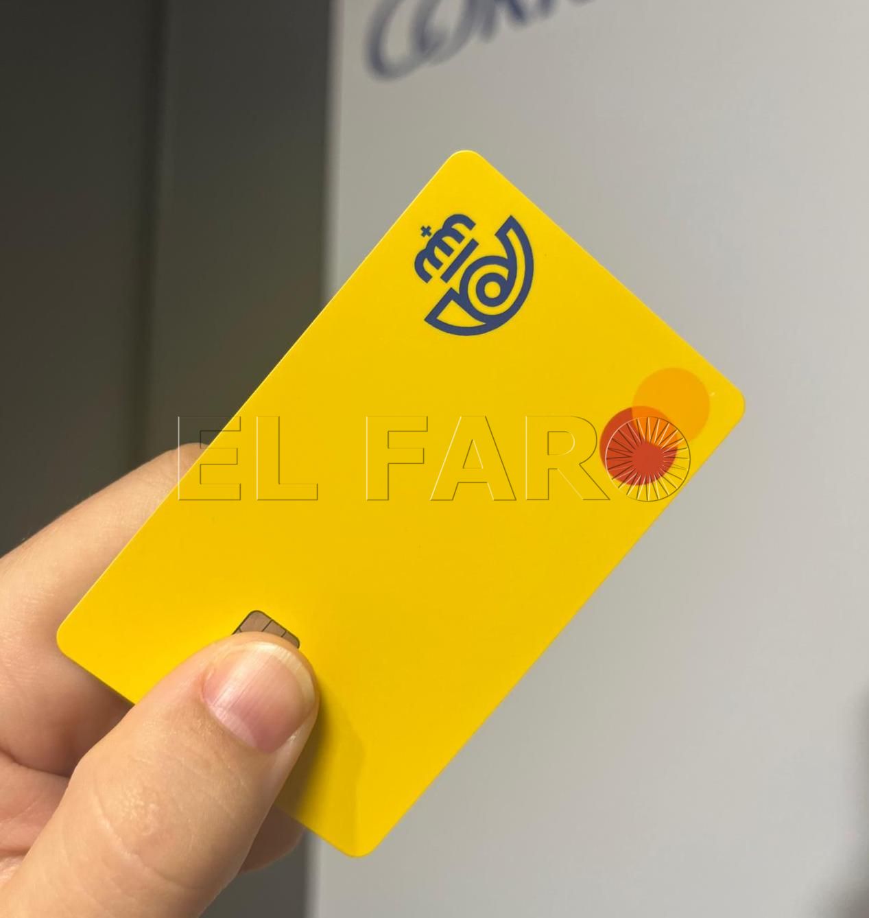 La Tarjeta Prepago de Correos se puede adquirir en la oficina de Melilla para comprar en Navidad con la máxima seguridad