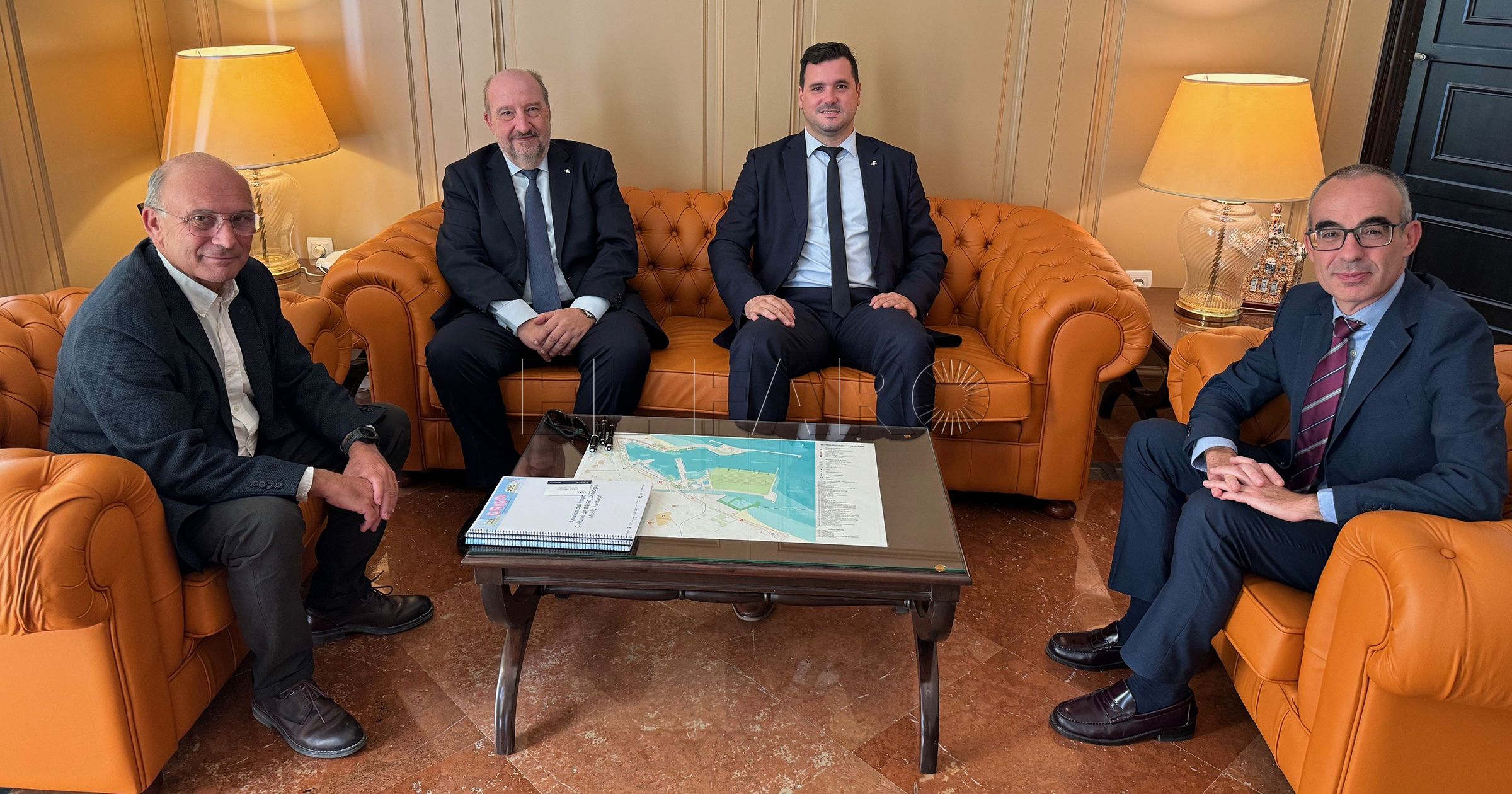 Agilizar el desembarque en Málaga, uno de los objetivos de la Autoridad Portuaria