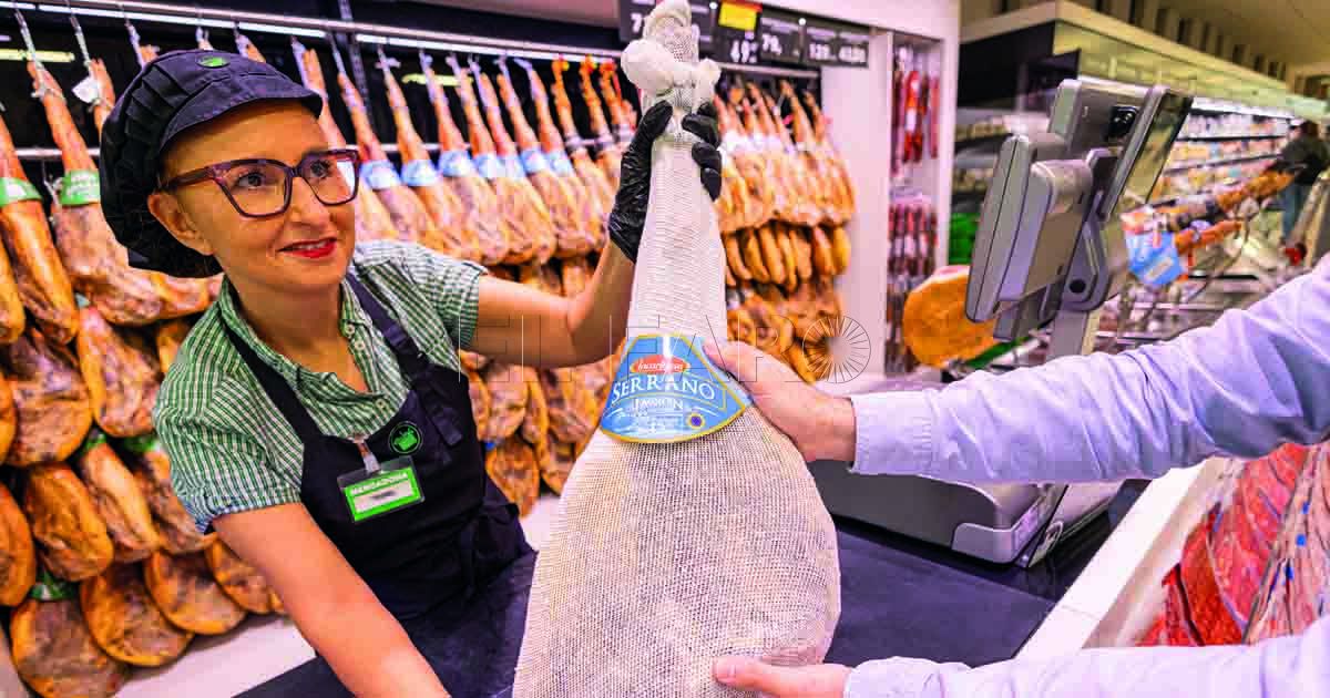 La charcutería de Mercadona se vuelve a vestir de gala en Navidad y amplía su surtido de patés