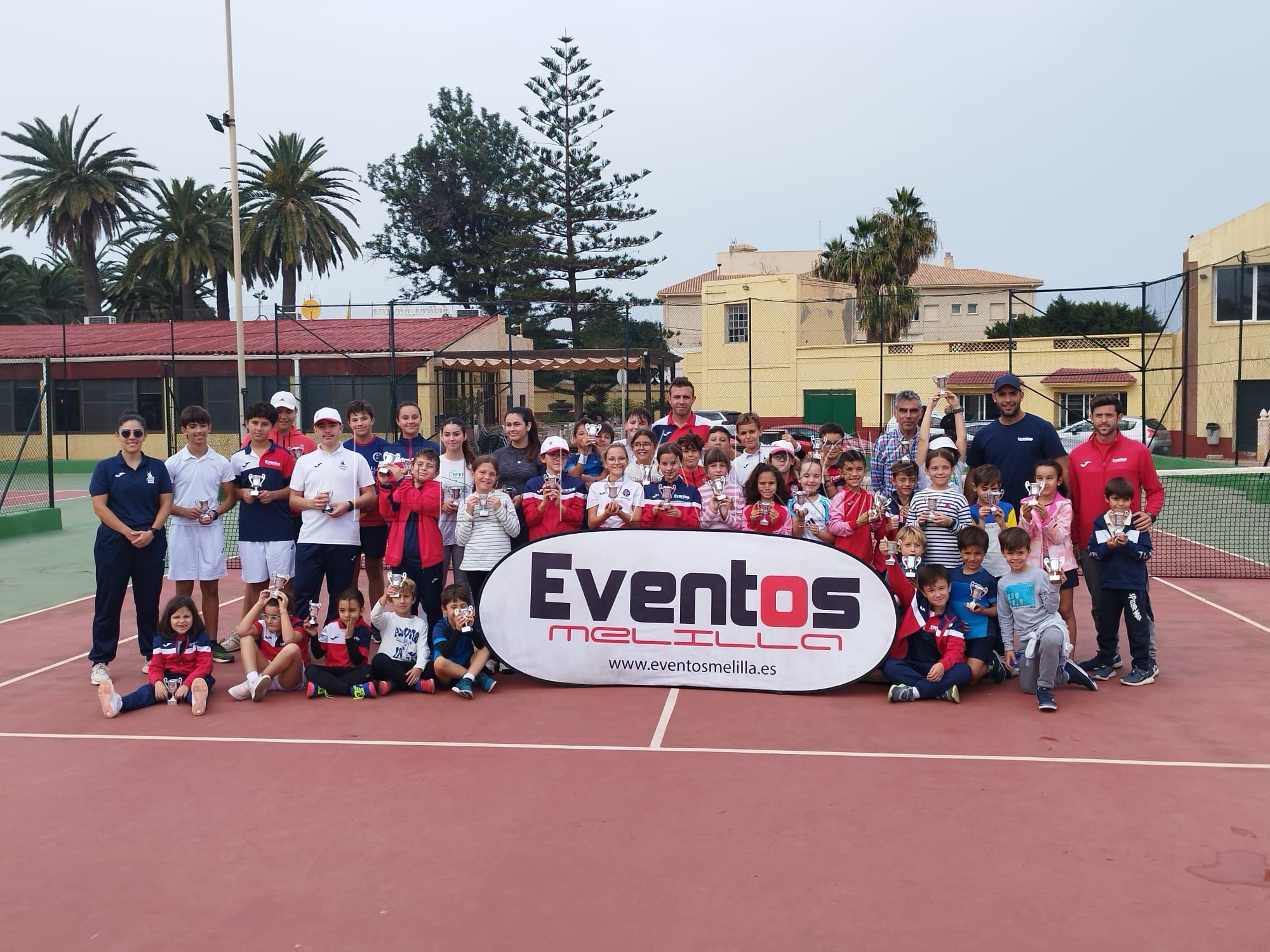 Eventos Melilla organiza una concentración de tenis