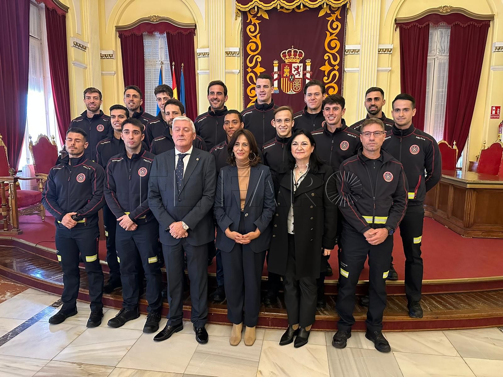 Melilla da la bienvenida a quince nuevos bomberos