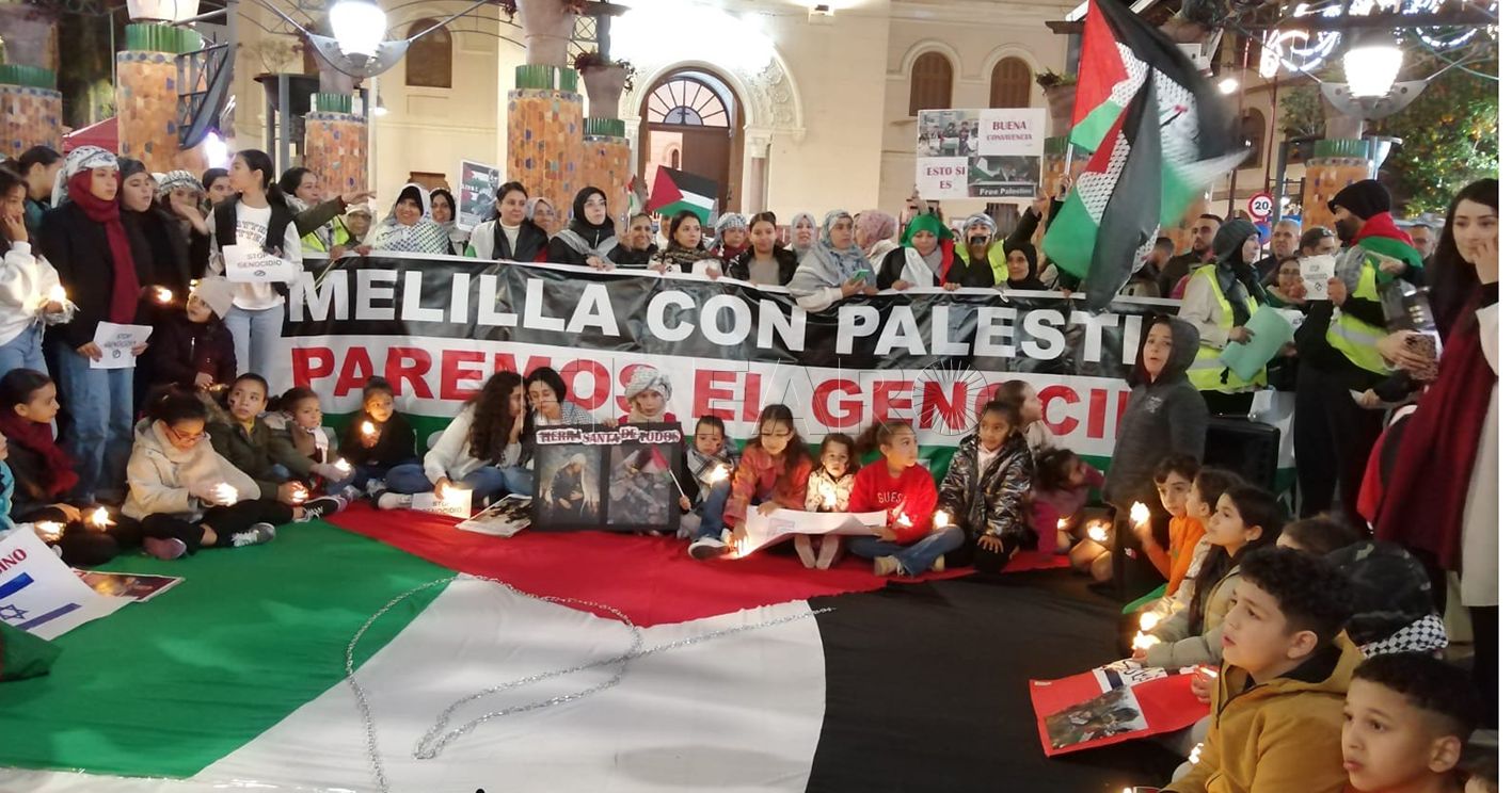 La concentración en apoyo al pueblo palestino se pasa a la plaza Menéndez Pelayo