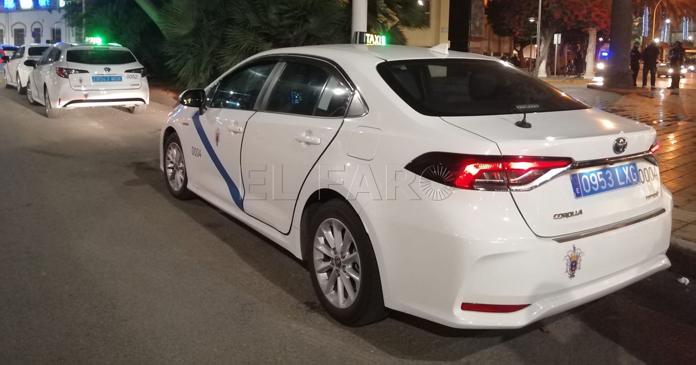 Los taxistas, indignados con el cambio de lugar de la parada de la Plaza de España