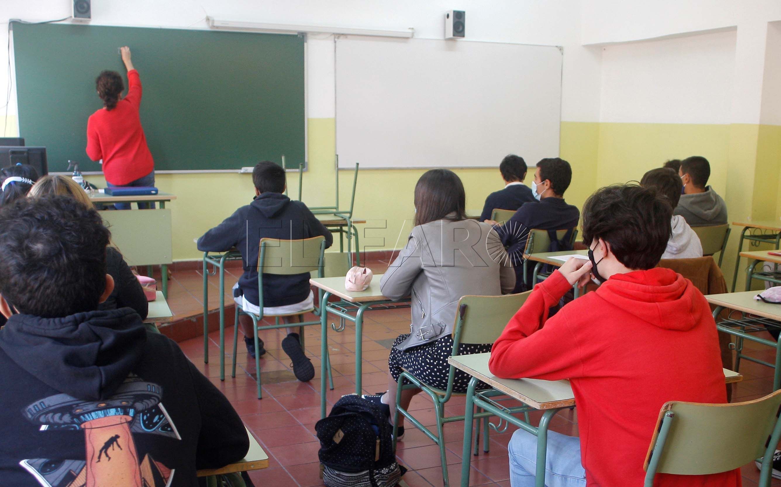 Convocadas plazas para auxiliares de conversación españoles en el extranjero