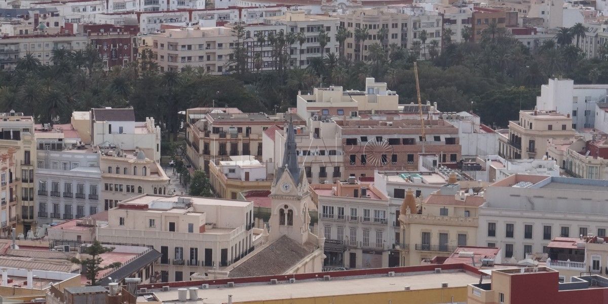 Melilla, donde más cae la firma de hipotecas