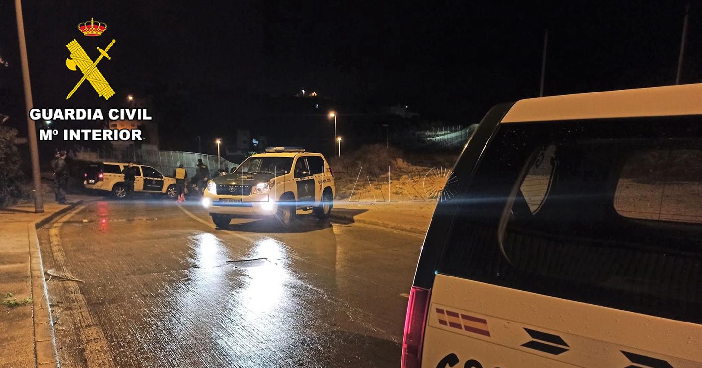 Detenido un joven por tráfico de drogas, desobediencia, resistencia y conducción temeraria