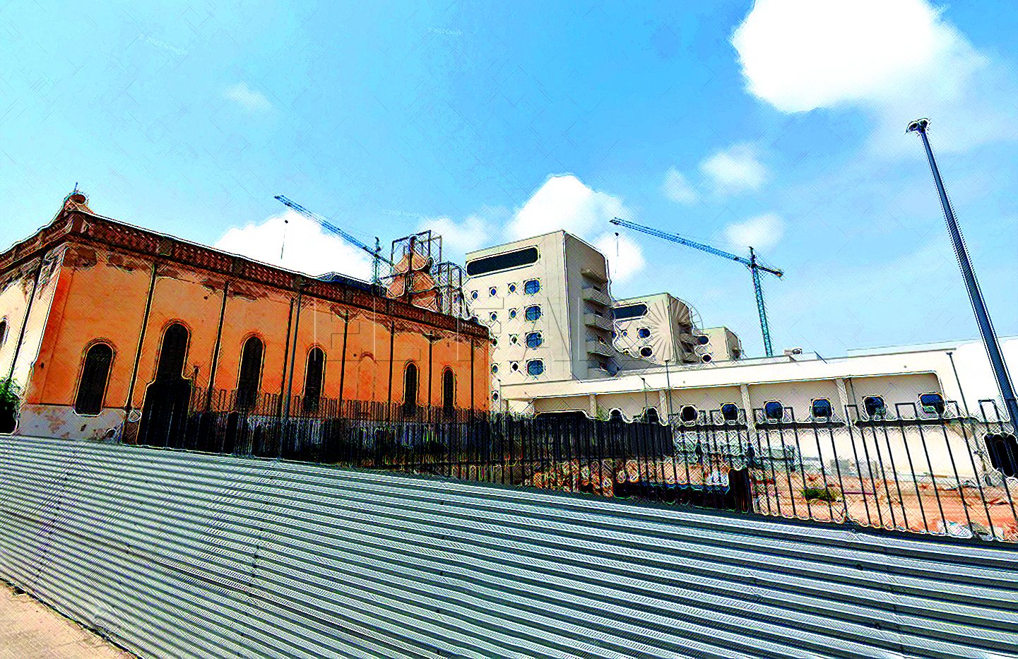 Paguita al alquiler y encomienda de gestión, la Sanidad pública del PP en Melilla