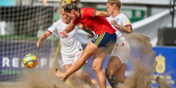 Lorena Asensio está entre las mejores 50 jugadoras del mundo, y Sidi Omar entre los 40 mejores entrenadores.