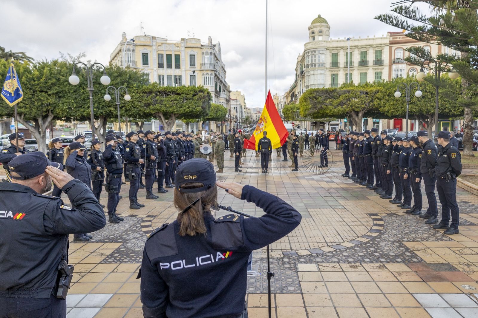 Ensayo para el izado de bandera por el bicentenario de la Policía Nacional