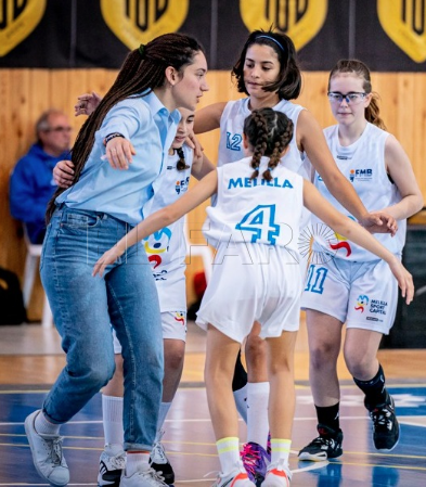 Los cursos de técnicos, a escena