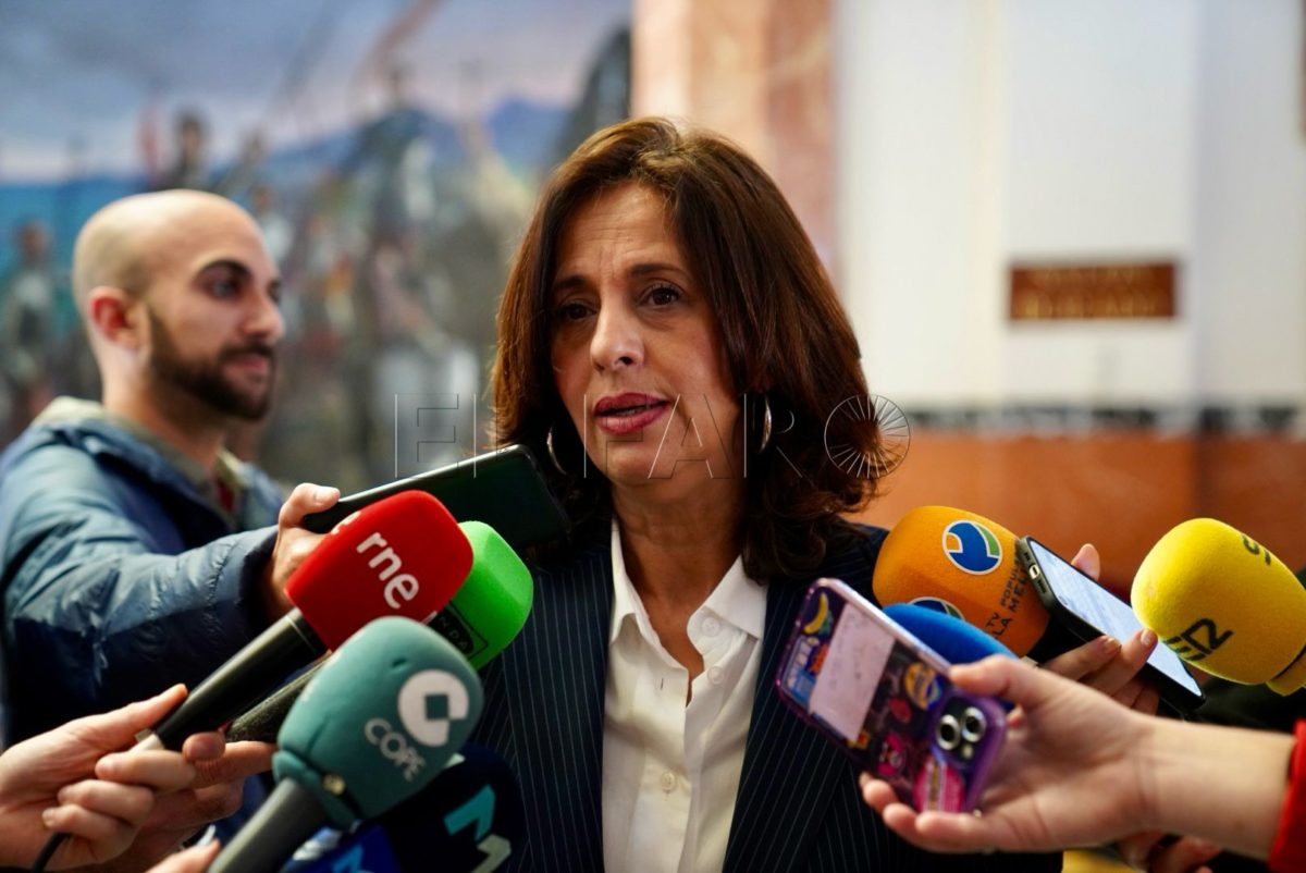 La Ciudad Autónoma, molesta con Delegación al no haber sido informada de la visita de la ministra de Defensa