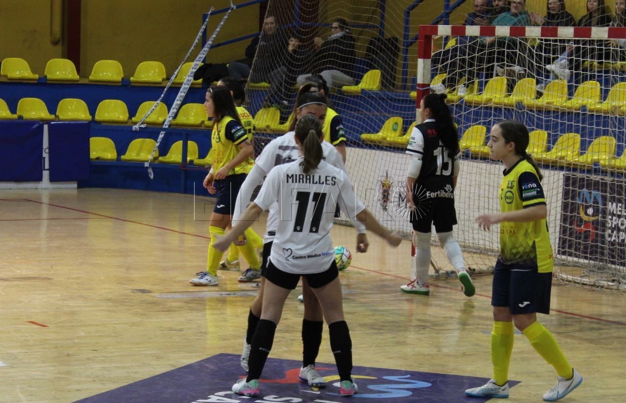 El filial de las Guerreras juega ante el líder de su grupo, La Algaida FS