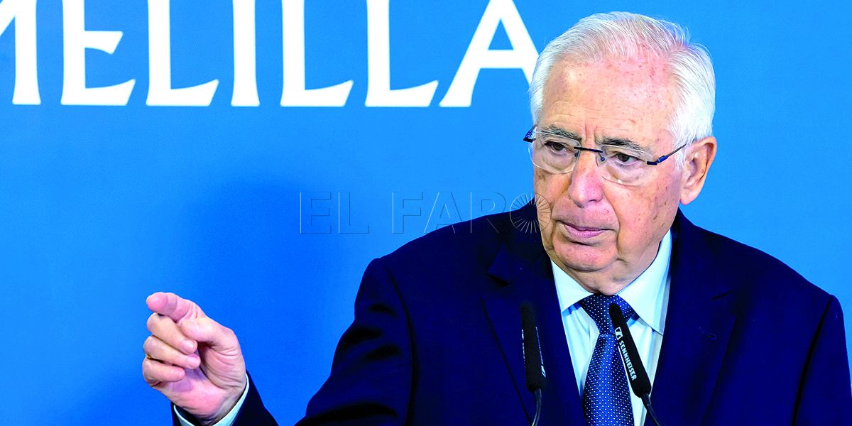 “Hay que estar aquí para que a uno le pongan la cara colorada si la sanidad va mal”