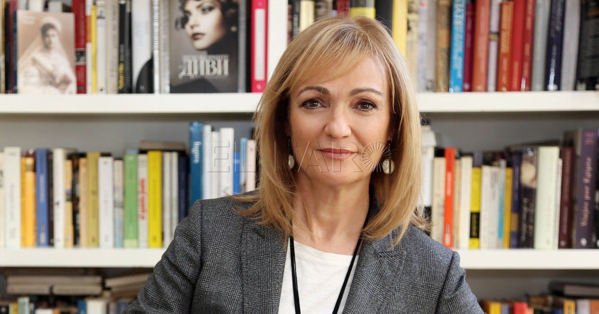 “Seguiré escribiendo sobre mujeres porque son las grandes olvidadas de la historia”