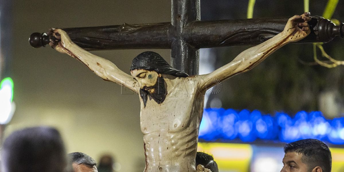 “Hay que quedarse no sólo con la muerte del Señor sino también con su resurrección”