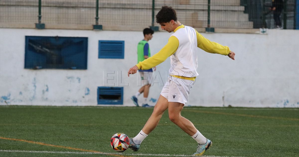 La UD Melilla espera hacer un fortín del campo de La Espiguera