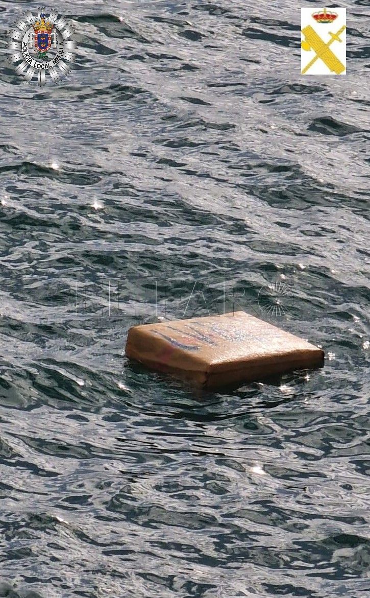 Localizados 30 kilos de hachís en la playa de Horcas Coloradas