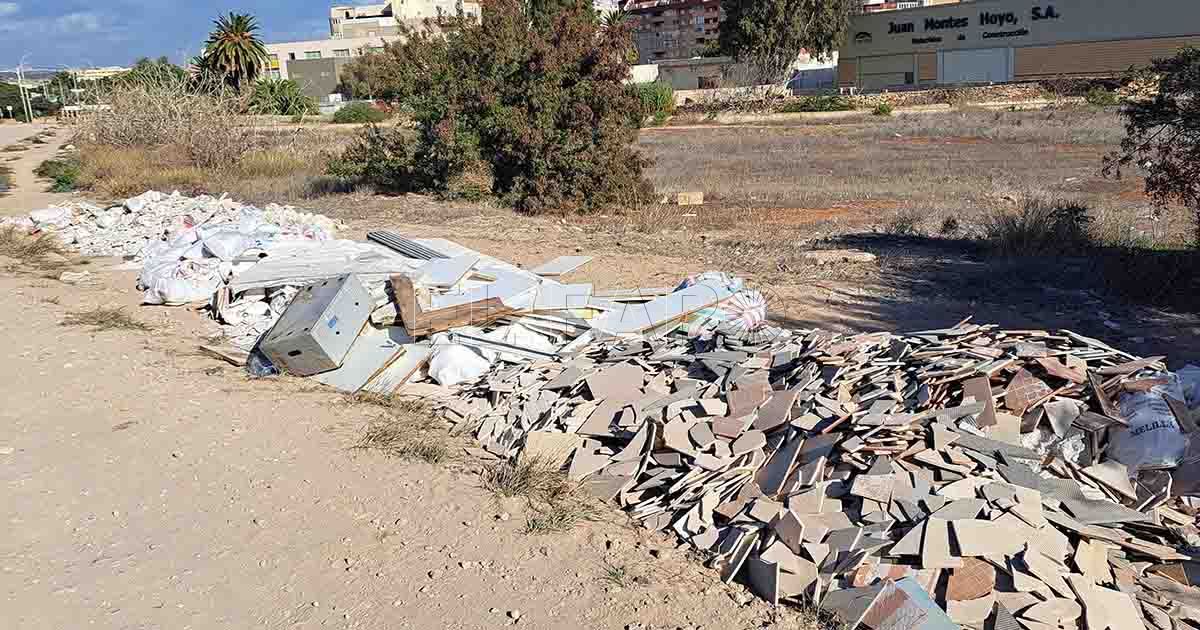 Melilla en Verde denuncia "inacción" ante los vertidos ilegales