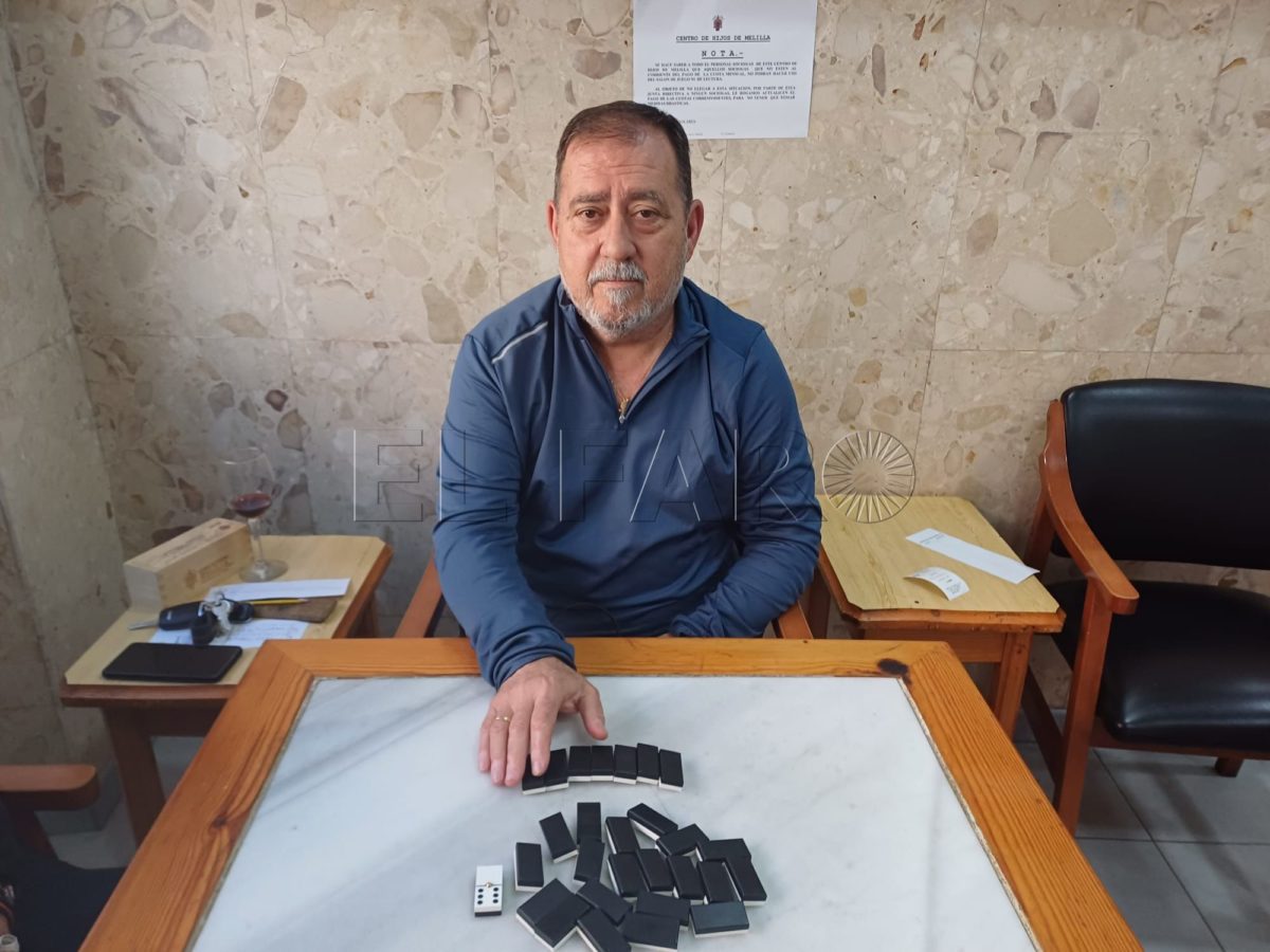 El Carrillo| Feliciano Palomo: "Yo soy nacido aquí y para mí el Centro Hijos de Melilla es un emblema de la ciudad"