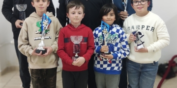 Foto de familia con todos los premiados en la competición disputada el pasado sábado.