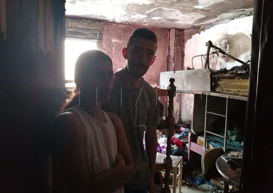 Esperando una casa dos años después del incendio de su vivienda en Las Palmeras