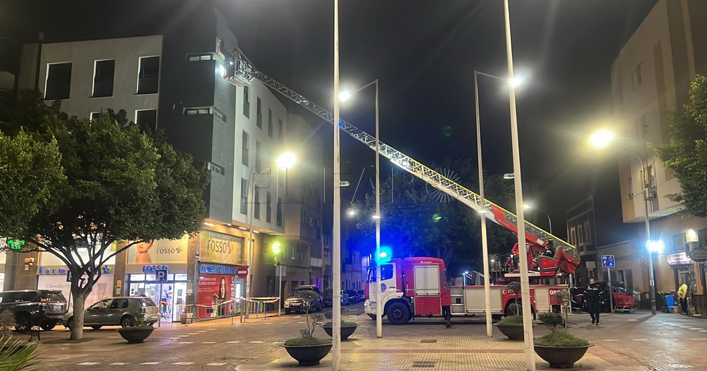 Los Bomberos realizan más de 35 intervenciones relacionadas con el viento durante estos días