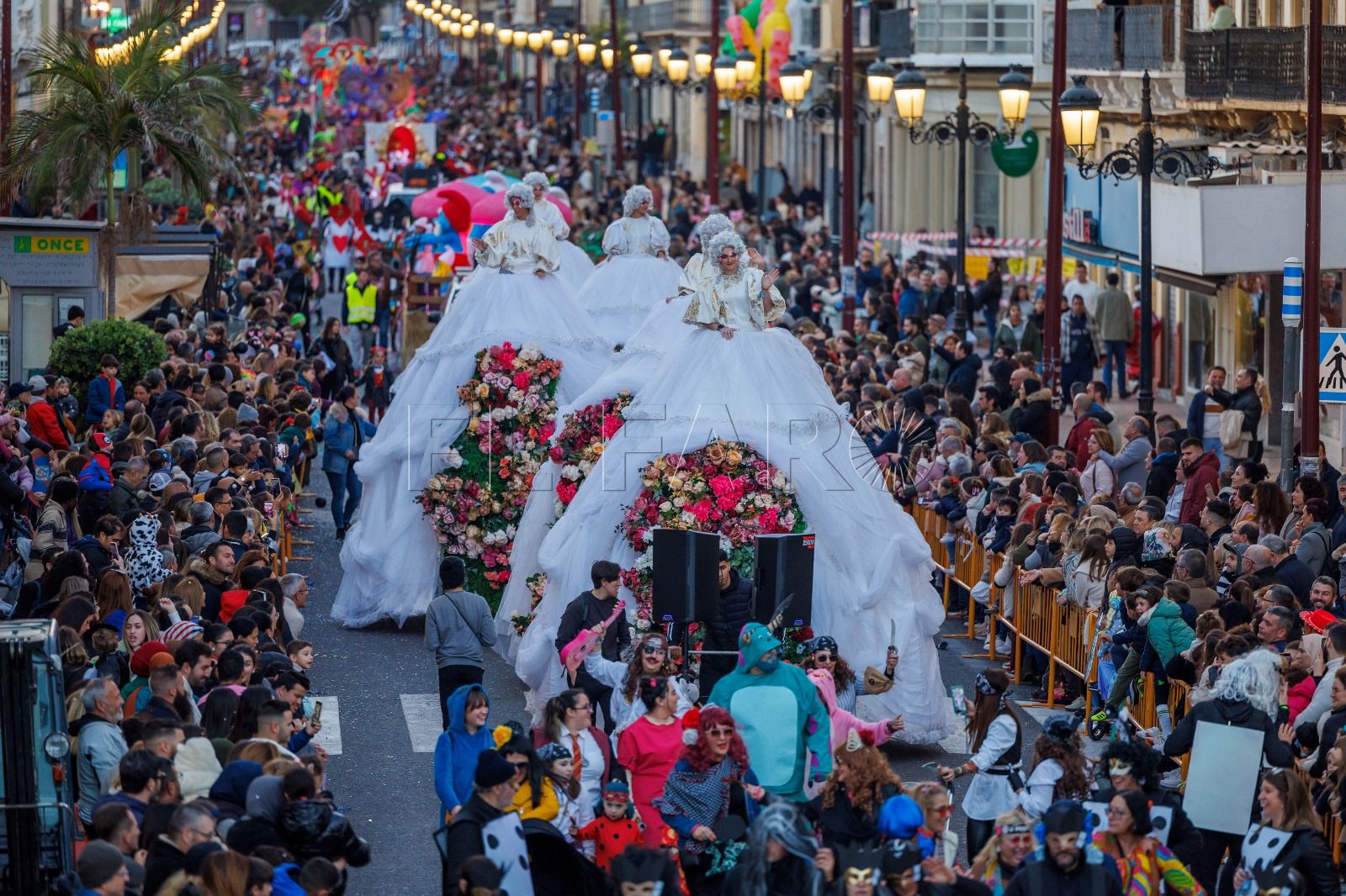 La lluvia y el mal tiempo amenazan la Cabalgata de Carnaval