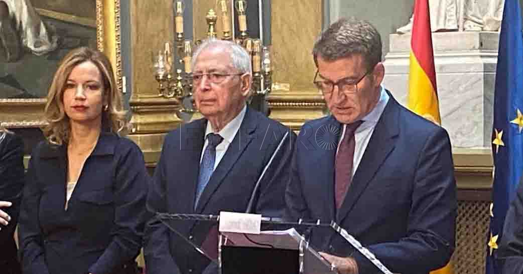 Imbroda asiste a la presentación de la proposición de ley en el Senado