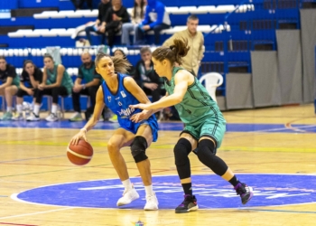 La escuadra melillense viaja con la intención de ganar en la cancha del CAB Estepona.