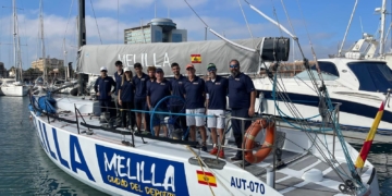 Cada regata contará con una media de catorce tripulantes de un Equipo de Regata que está compuesto por unas veinte personas.