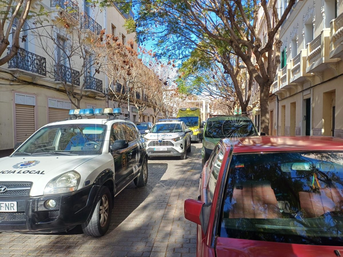 Herido leve en un atropello un trabajador del servicio de limpieza