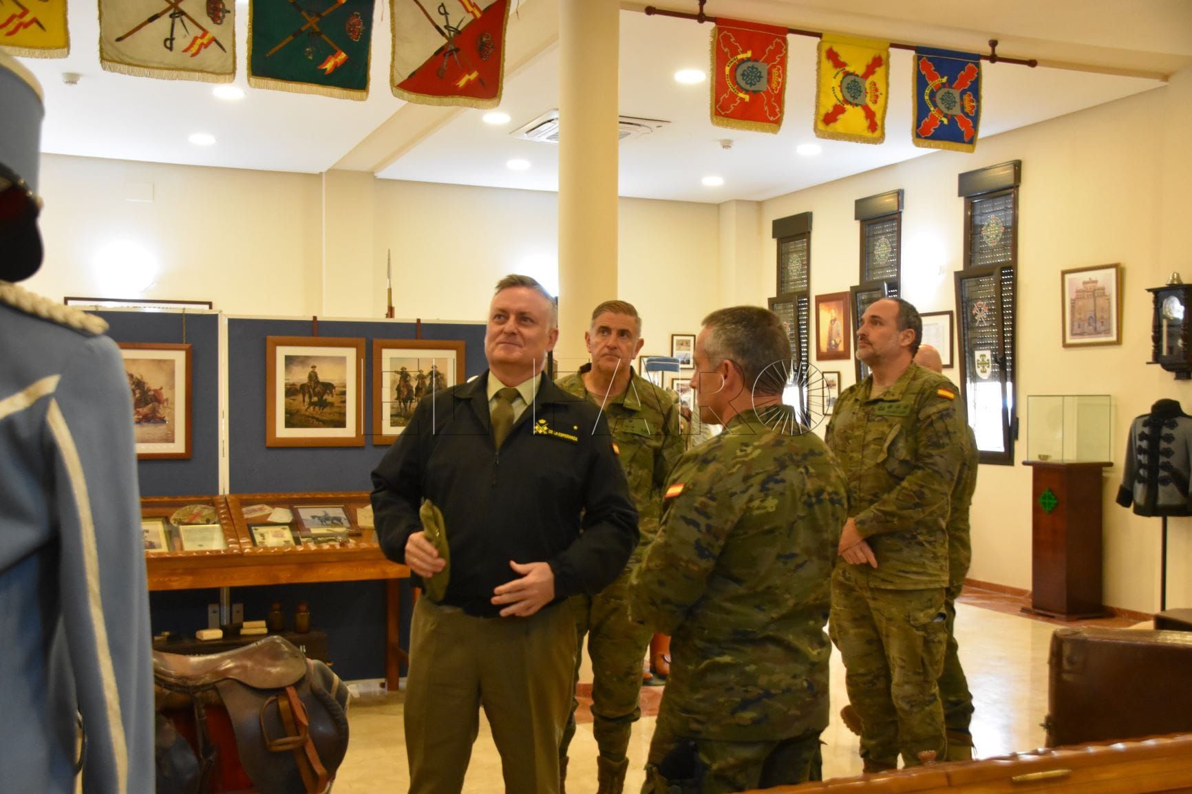 El jefe del Mando de Adiestramiento y Doctrina realiza una visita a Melilla