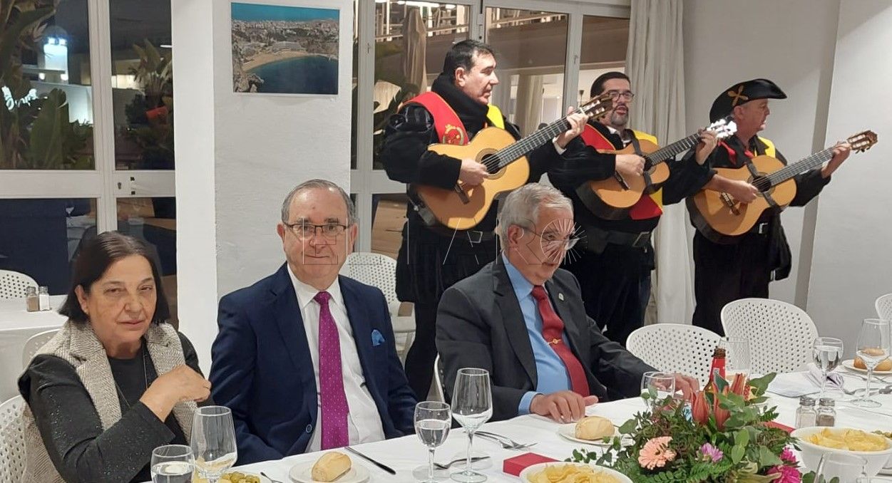 Encuentro en Benalmádena de los antiguos residentes de Alhucemas