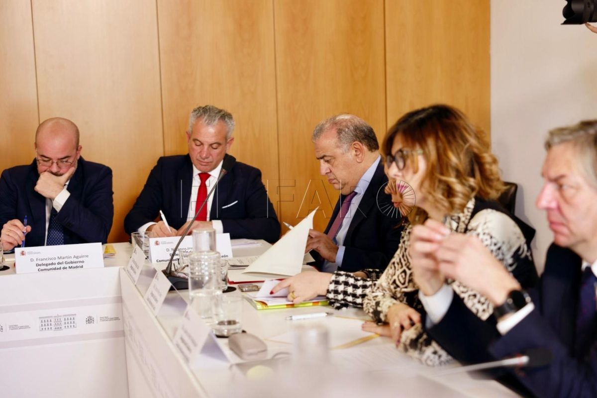 Sabrina Moh asiste a la Comisión Interministerial de Coordinación de la Administración Periférica del Estado