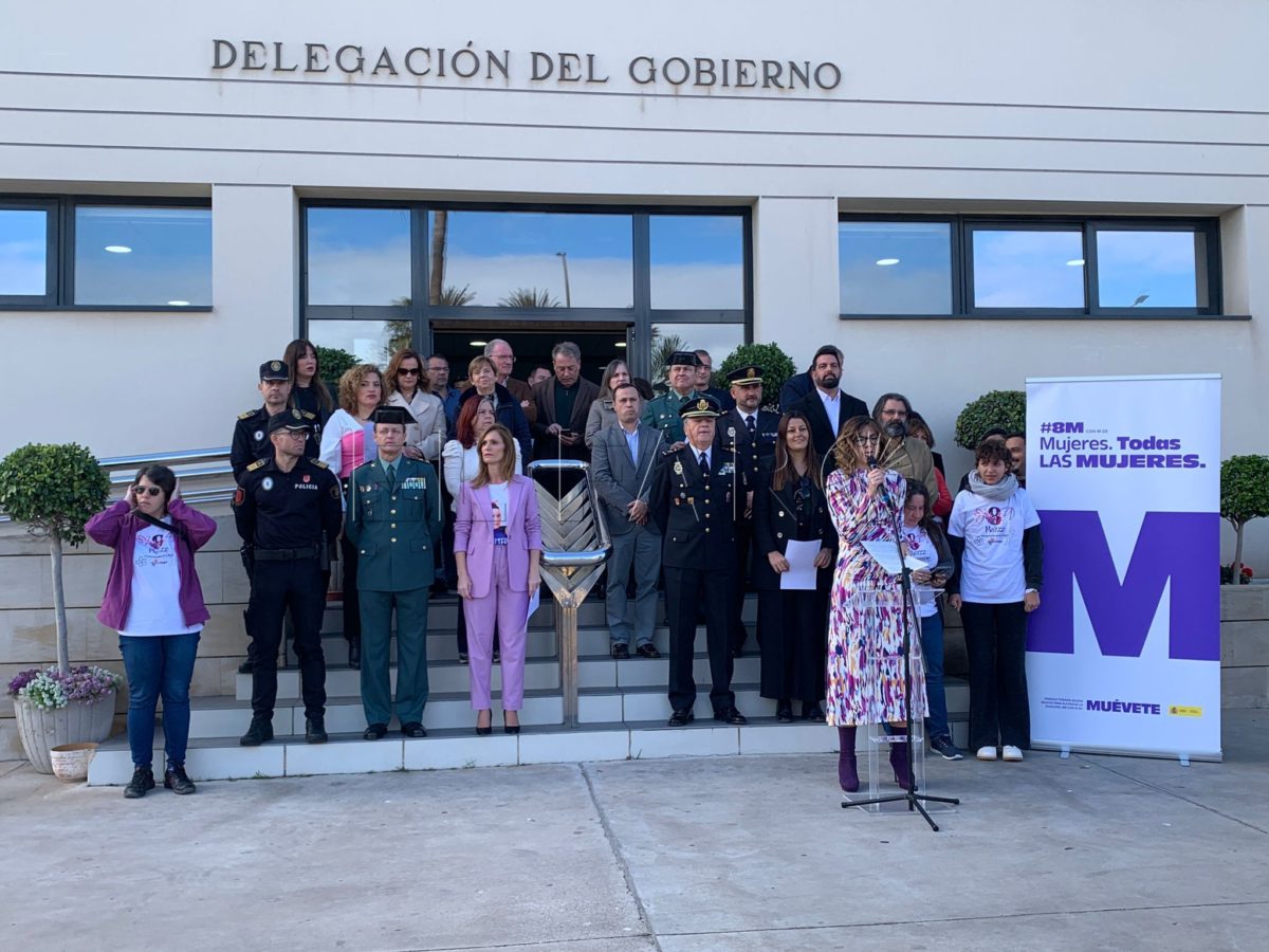 La Delegación del Gobierno reivindica ampliar los derechos de todas las mujeres y ensanchar los conseguidos este 8M