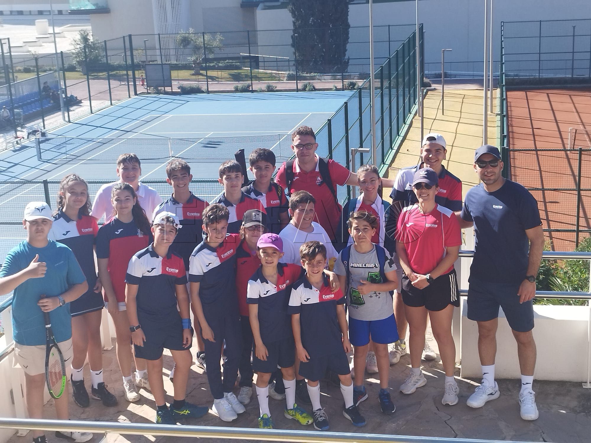 Buena participación de los tenistas locales en Marbella