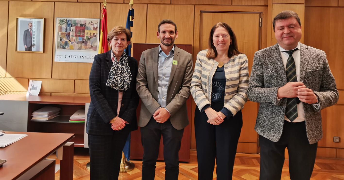 Reunión de Comamel con el Ministerio de Educación