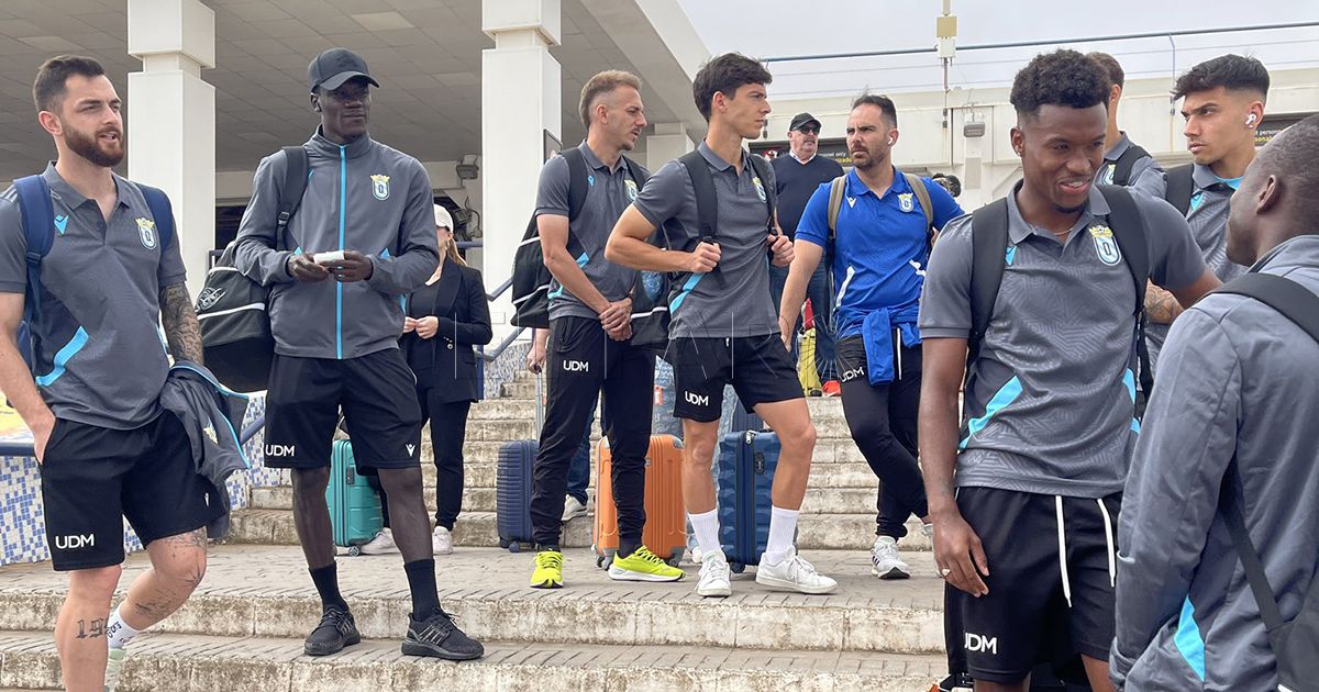 Partido de necesitados en Linares